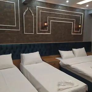  Отель Bonami